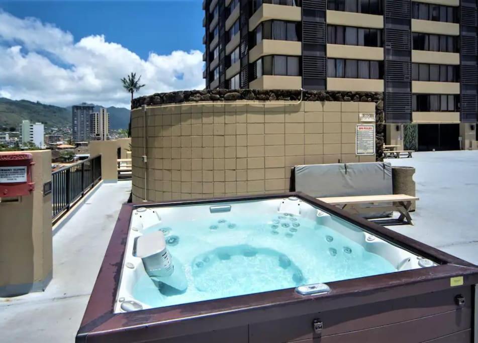 King Bed, Spacious, Legal, View هونولولو المظهر الخارجي الصورة