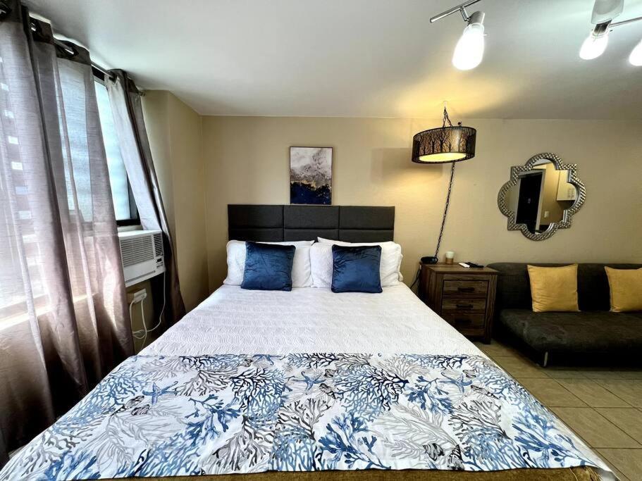 King Bed, Spacious, Legal, View هونولولو المظهر الخارجي الصورة